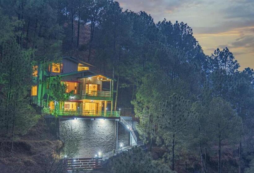 침실 3개 빌라, The Rajmahal Retreat I 3 Bedrooms Entire Villa I Nature Treks & Mountains View I Bonfire I Kasauli B