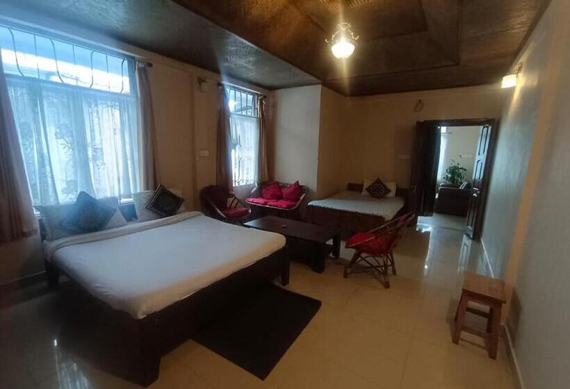 标准三人间, Sohra Plaza Resort