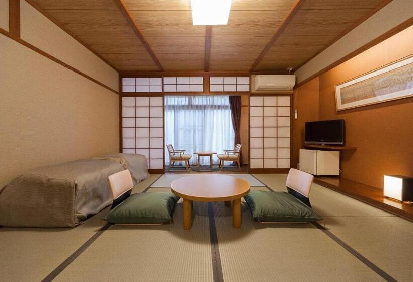 Номер Стандарт Четырехместный Совместный Санузел, Onsen Guesthouse Aobatonosu