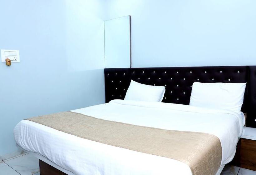 Номер Стандарт, Twarita Executive Lodge