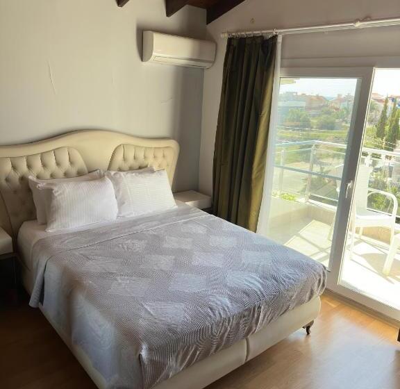 标准间带阳台, Miray Guest House Boutique