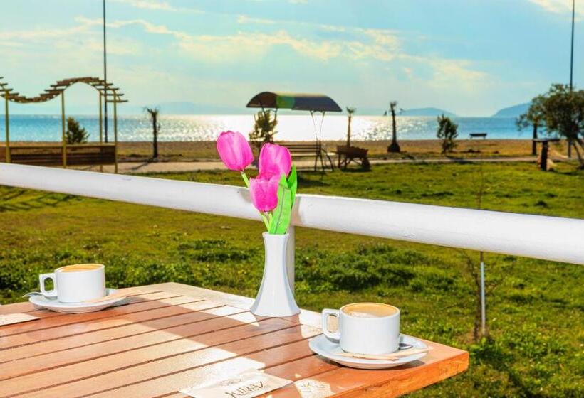 اتاق استاندارد, Ki̇raz Beach Otel