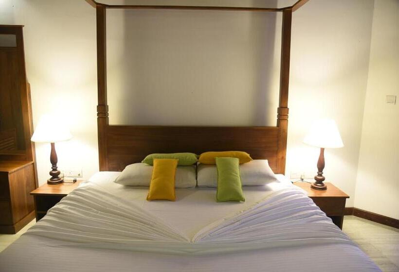 발코니 디럭스 룸, Silent Garden Ayurveda Health Resort