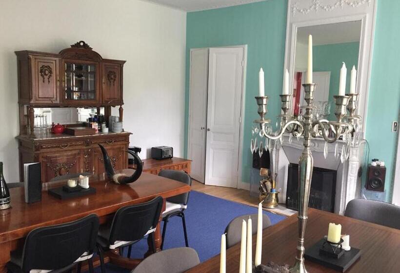Номер Стандарт Вид на Сад, Chateau Anaselle