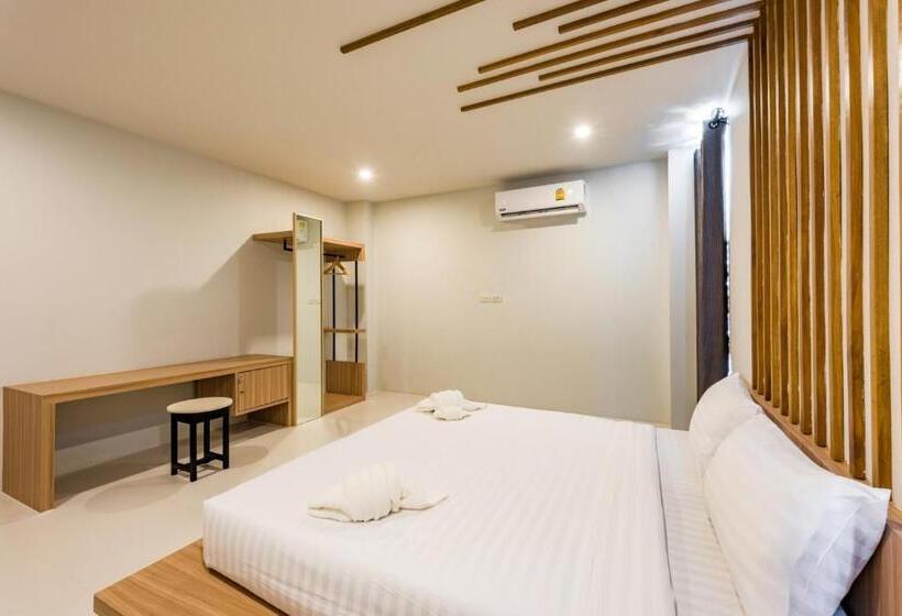 Трехместный Номер Deluxe, Phuket Marine Poshtel   Sha Plus
