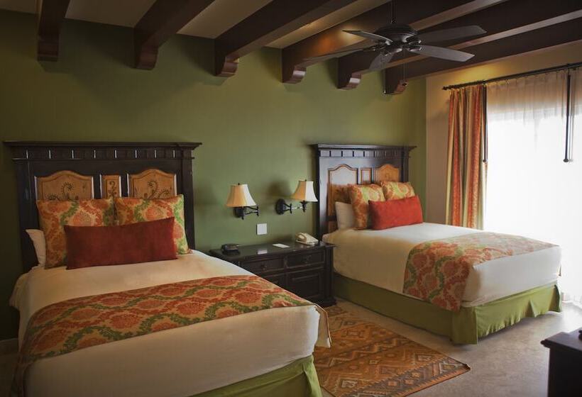 スリーベッドルーム　ヴィラ, Quivira Los Cabos Condos & Homes   Vacation Rentals