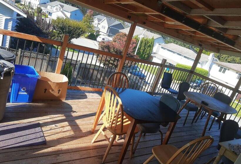 Номер Стандарт Совместная Ванная, Comfort Inn Hostel In Fraser Valley 2