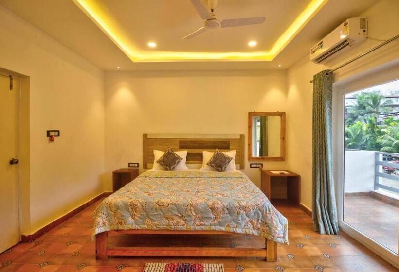 اتاق لوکس, Shivam Classy Calangute Hotel & Resort   1 Km From Beach
