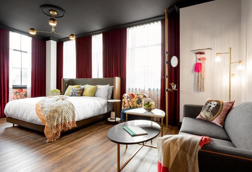 اتاق استاندارد با تخت بزرگ, The Broadview