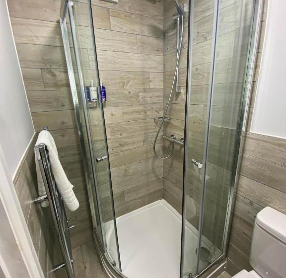 Quarto Estandar Individual, Belmont Llandudno
