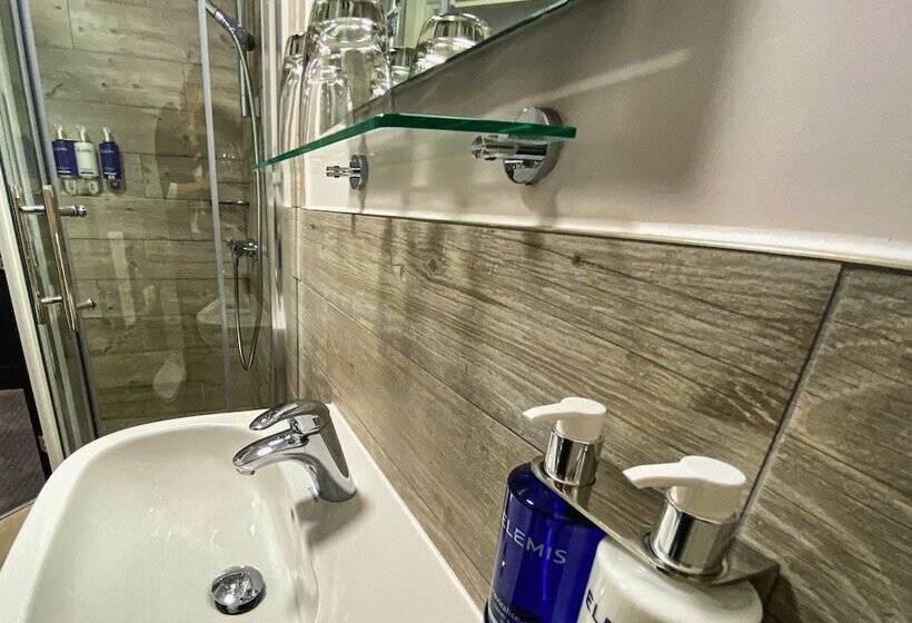 Quarto Estandar, Belmont Llandudno