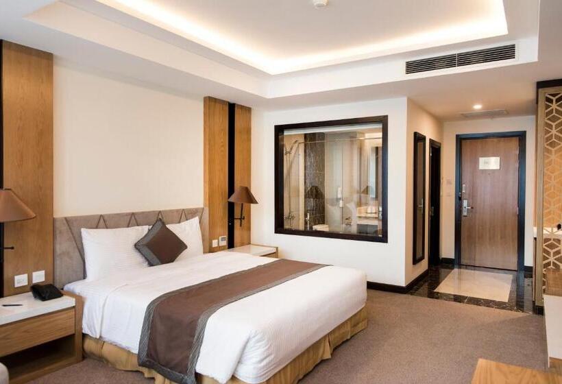 اتاق دلوکس با تخت کینگ و چشم‌انداز شهر, Muong Thanh Luxury Da Nang