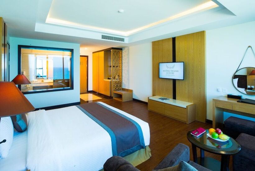 اتاق لوکس با چشم‌انداز دریا, Muong Thanh Luxury Da Nang