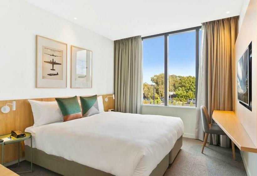 带大床的标准工作室, Mantra Hotel At Sydney Airport