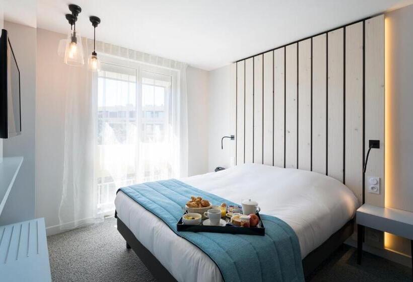 스탠다드 룸, Logis Hôtel Les Pins   Opéralia