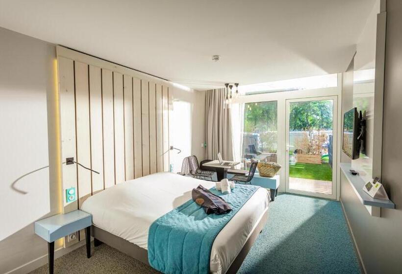 스탠다드 룸 가든 전망, Logis Hôtel Les Pins   Opéralia