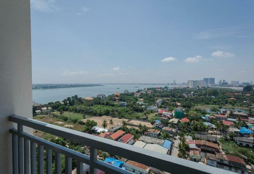 Family Suite, Mekongview 1 Condotel
