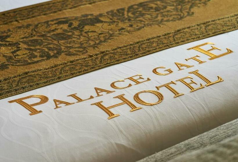 Номер Deluxe, Palace Gate Hotel & Resort By Ehm