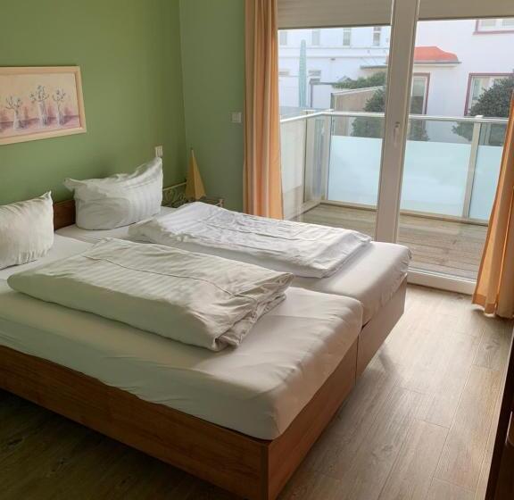 Президентский Люкс, Suite Hotel Villa Erika