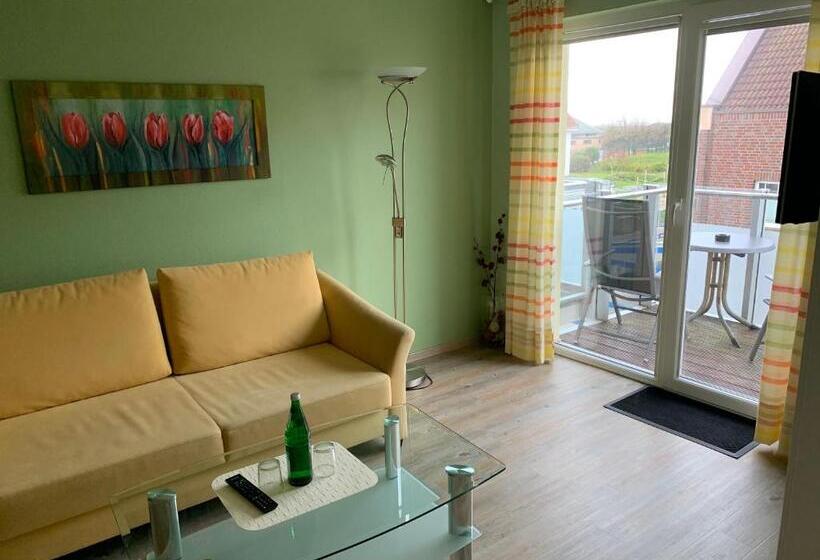 Полулюкс с Балконом, Suite Hotel Villa Erika