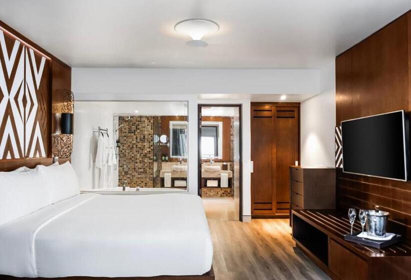 바다 전망 스위트, Crowne Plaza Fiji Nadi Bay Resort & Spa, An Ihg
