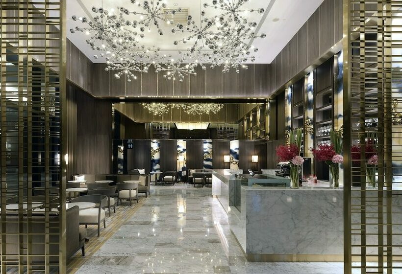اتاق استاندارد سه نفره, Caesar Park Hotel Banqiao