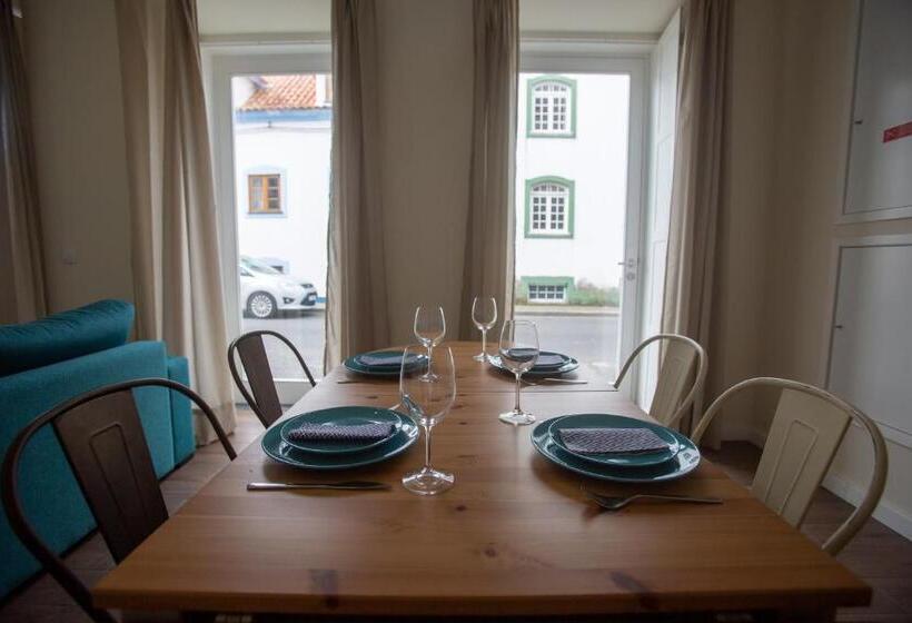 استودیو خانوادگی, My Angra Charming House