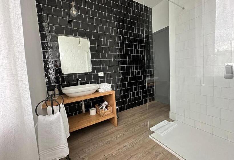 اتاق استاندارد, Corte Vallio
