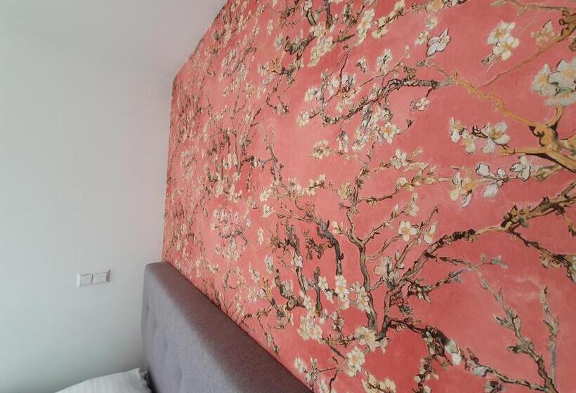 Quarto Economy, Heye 130