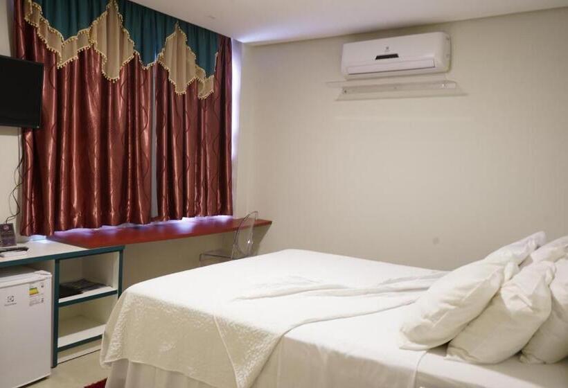 디럭스 스위트, Pak Suites