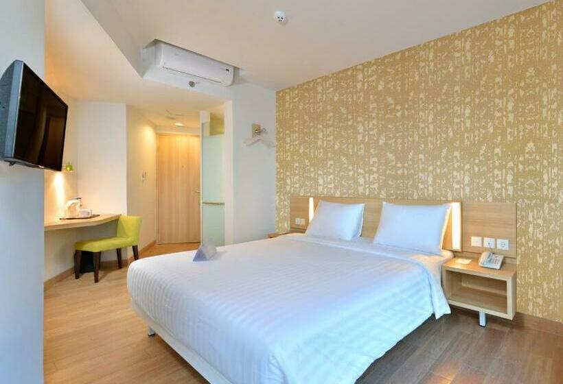 Номер Стандарт, Whiz Prime Hotel Sudirman Cilacap