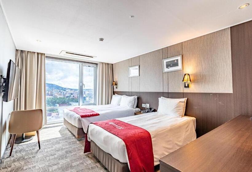 패밀리 룸, Ramada By Wyndham Jeju City Hall