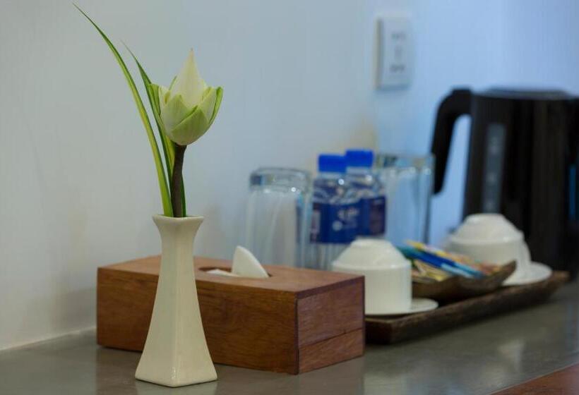 غرفة ديلوكس مطلة على حمام السباحة, The Tito Suite Residence