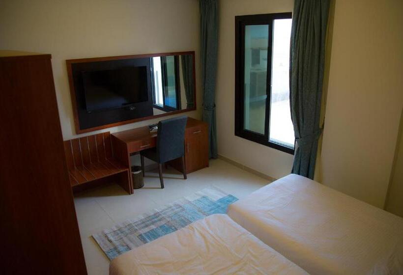 Люкс Семейный 2 Спальни, Rama Yanbu Hotel Suite