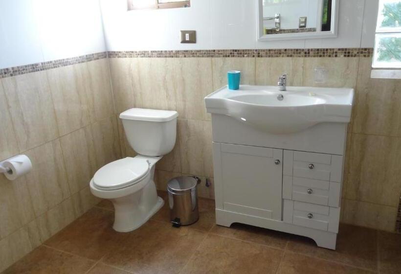 اتاق استاندارد, Tralka B&b