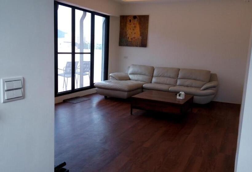 اتاق استاندارد چهار تخته, 5963 Turn Right B&b