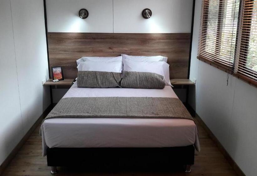 Номер Стандарт, Star Center Hotel Boutique, Centro De Entrenamiento Deportivo Y Conveniencias A Dos Pasos Del Aeropu