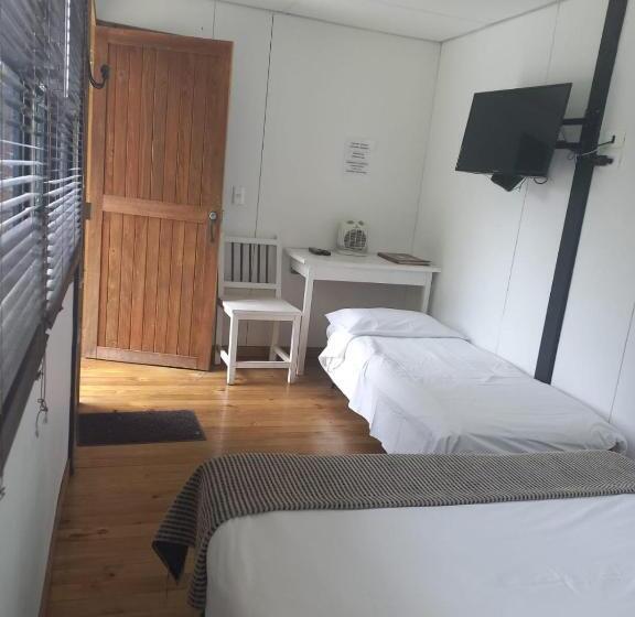 Семейный Номер, Star Center Hotel Boutique, Centro De Entrenamiento Deportivo Y Conveniencias A Dos Pasos Del Aeropu