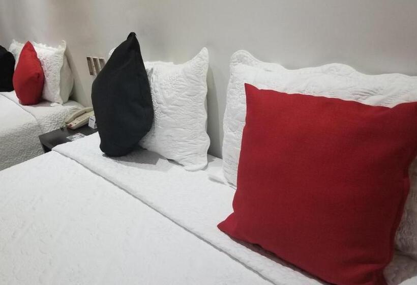 Camera Deluxe, Dluxe & Suites