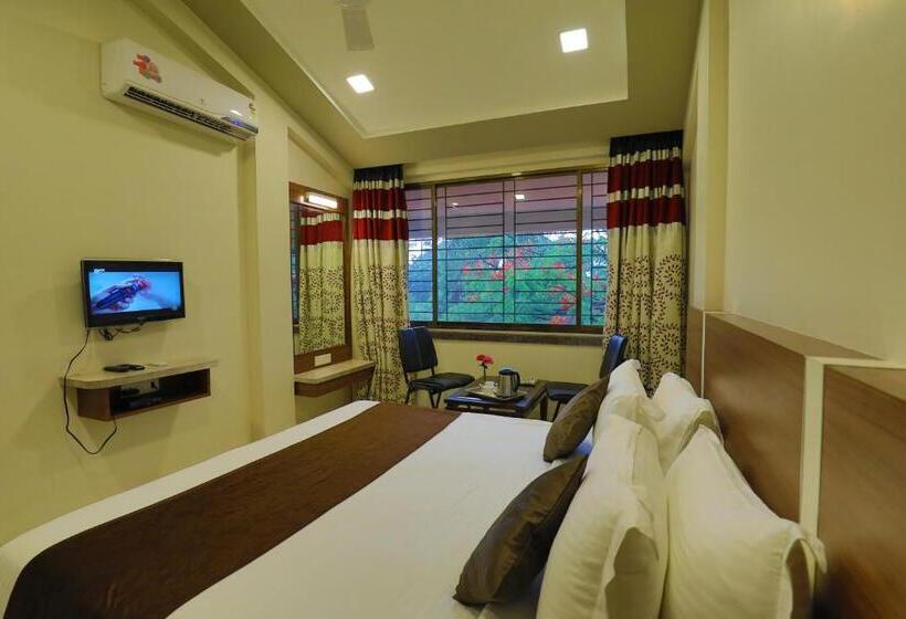اتاق لوکس, Highland Resort