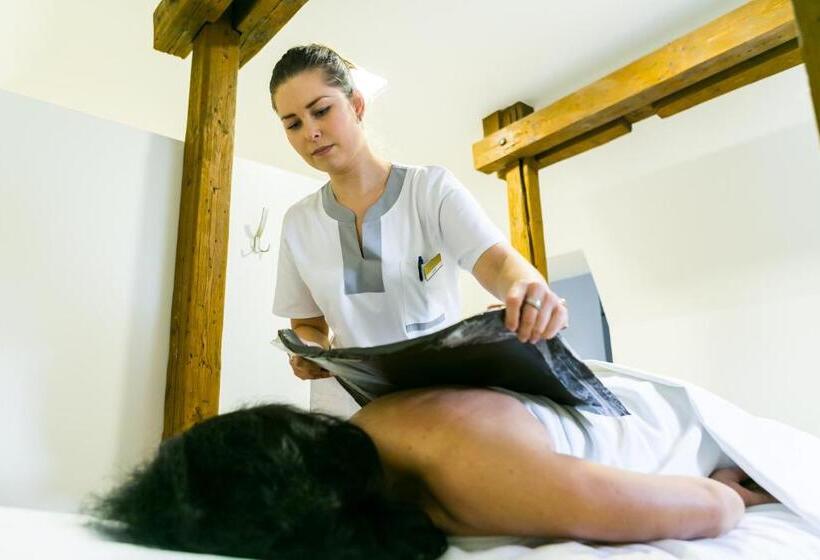 חדר סופריור, Art Deco Wolker By Astoria Hotel & Medical Spa