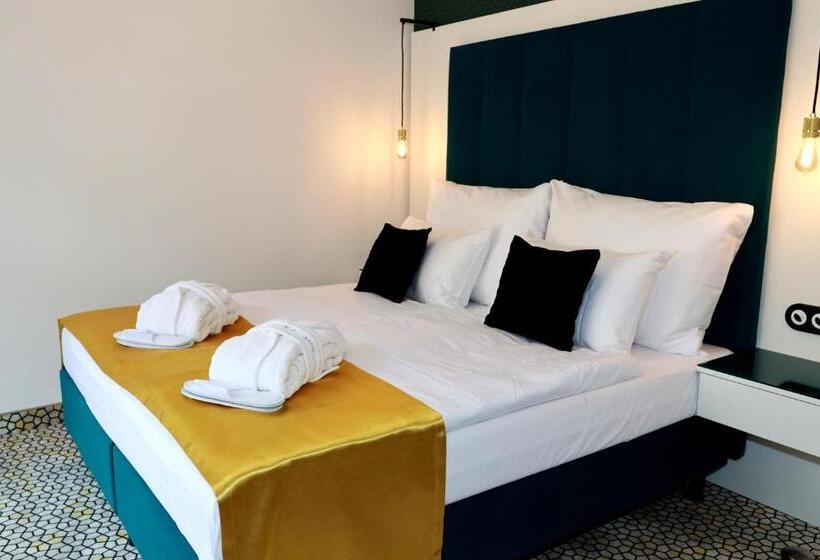 חדר סופריור, Art Deco Wolker By Astoria Hotel & Medical Spa