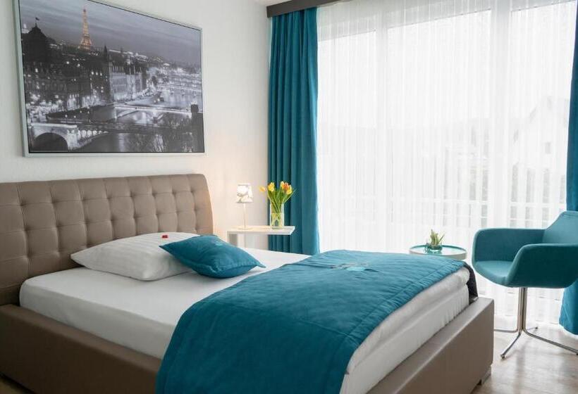 Номер Стандарт Индивидуальный с Балконом, Friends Hotel Bad Salzuflen