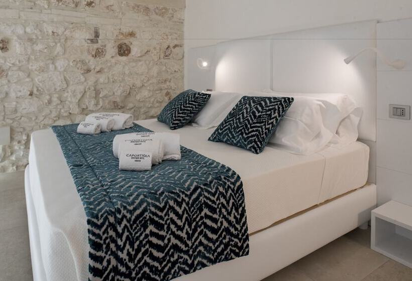 Standard Szoba, Caportigia Boutique