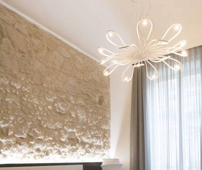 Superior Szoba, Caportigia Boutique