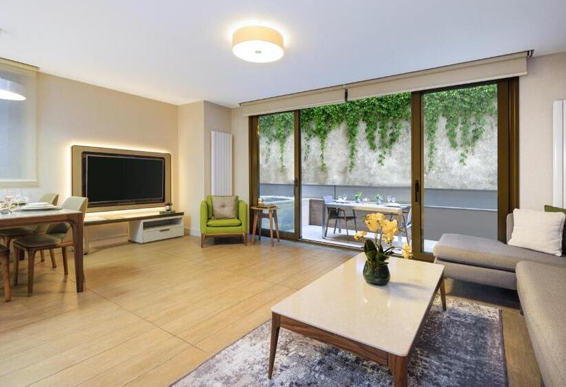 سوییت با چشم‌انداز باغ, Tzl Suites Hotel Nişantaşı