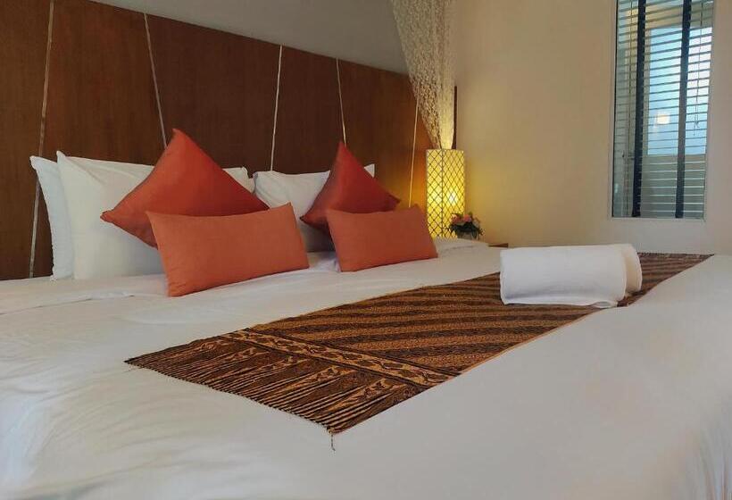 اتاق لوکس, Impress Resort