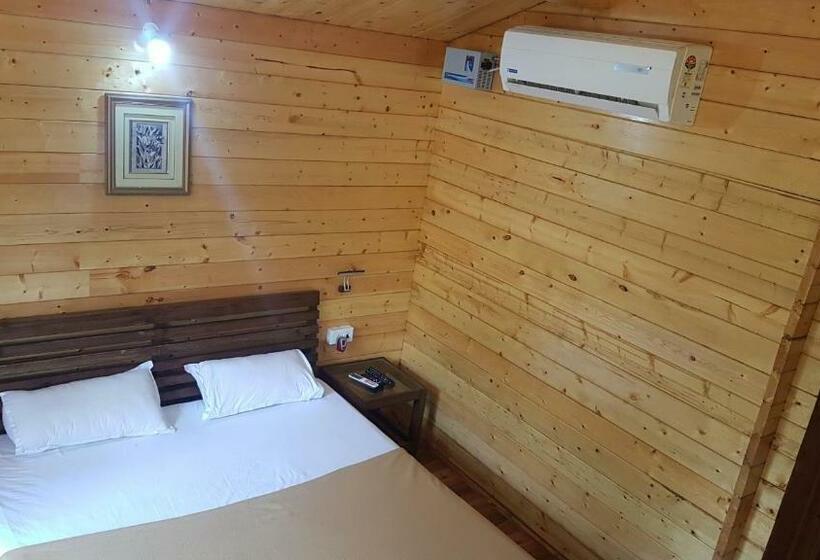 1 Bedroom Chalet, Casa De Kihim