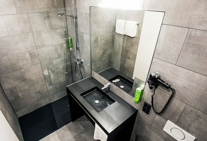 غرفة إقتصادية فردية, Riku Hotel Ulm
