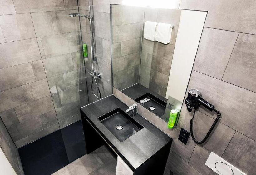 标准单人间, Riku Hotel Ulm